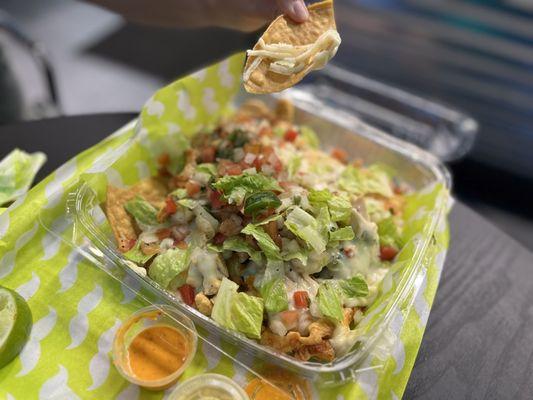 Loaded nachos with chicken