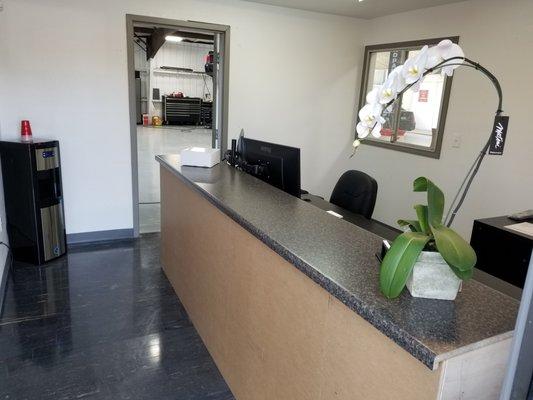 CUSTOMER SERVICE COUNTER