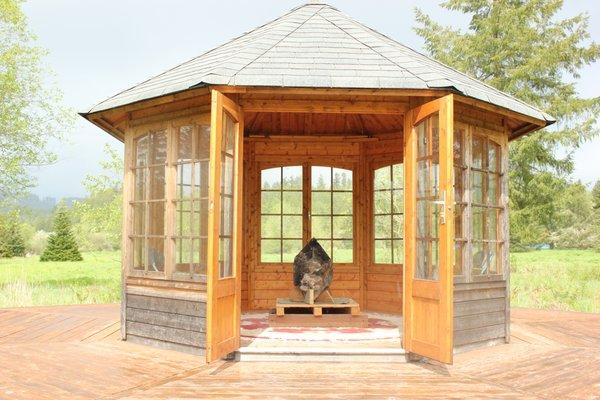 Dragons' Gate Gardens