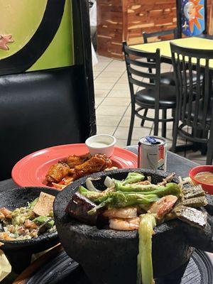 Los Caporales Mexican Restaurant