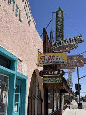 Big Willi Mountaineering Company