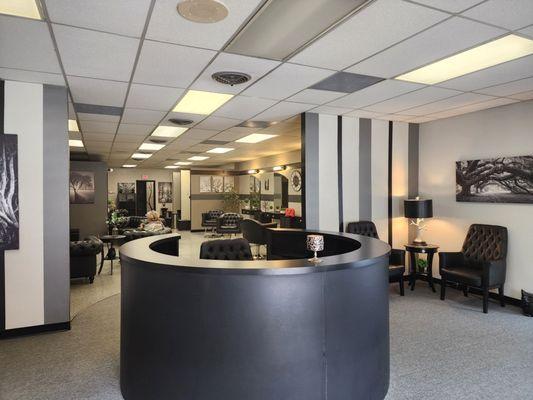 These pictures don't do justice for the beauty in this salon!
