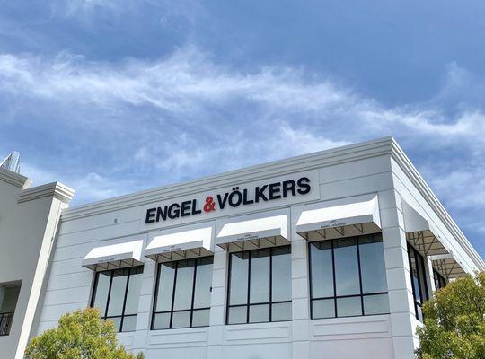 The Engel & Völkers Buckhead Atlanta shop storefront.