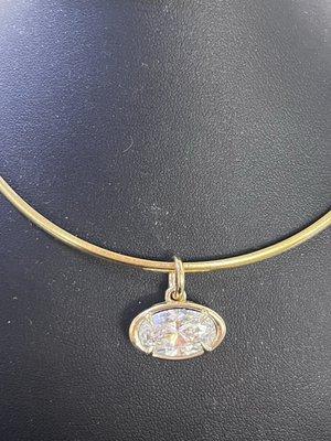 Close up of the finished custom lab diamond necklace