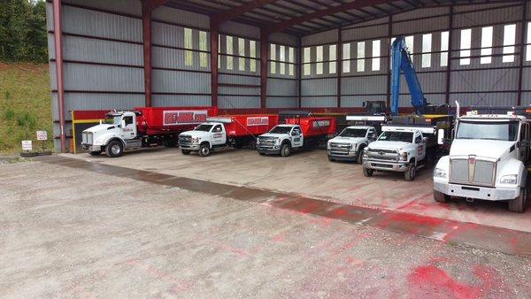 Location with roll off trucks and dumpsters serving Blue Ridge region