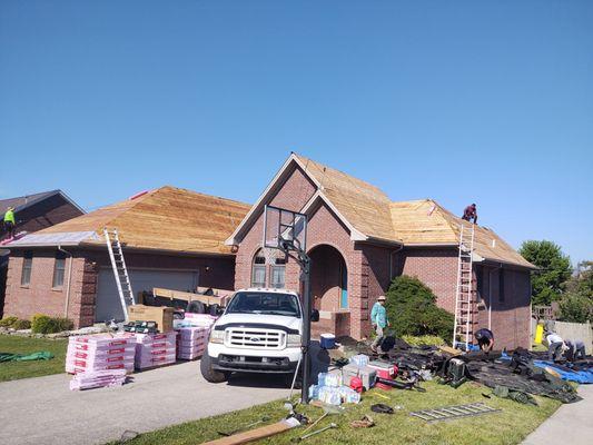 A- team Roofing LLC
