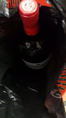 Hollis Liquor & Wine