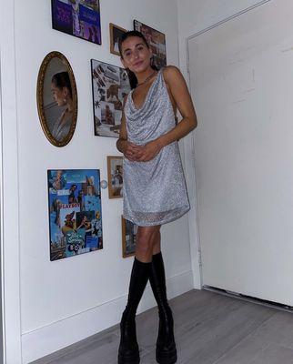 2 coats of Venetian spray tan