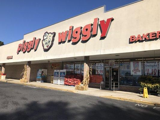Piggly Wiggly Supermarket