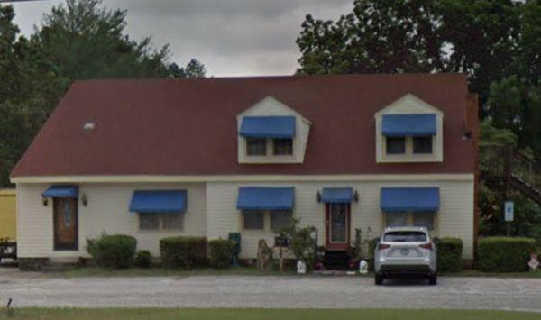 Minh Courtney's office