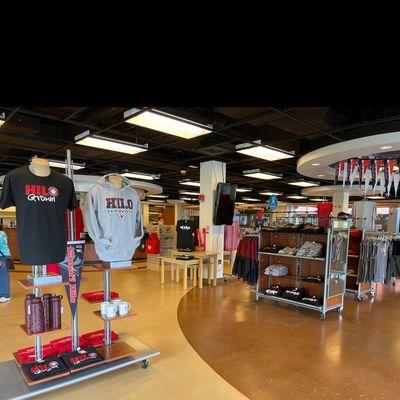 University of Hawaii at Hilo Bookstore