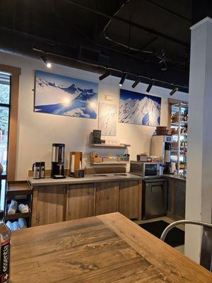 Cids Mountain Market