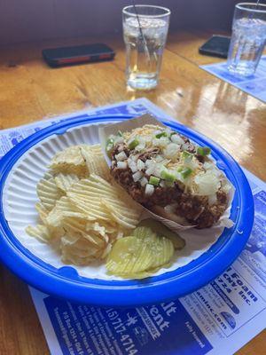 That's my friends chili dog. I got a burger it vanished idk what happened