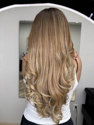 Emmi’s Beauty Salón