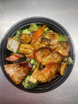 Roasted pork with mixed vegetables