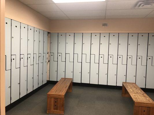 Very nice & clean women's room!