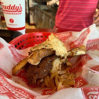 Freddy's Frozen Custard & Steakburgers