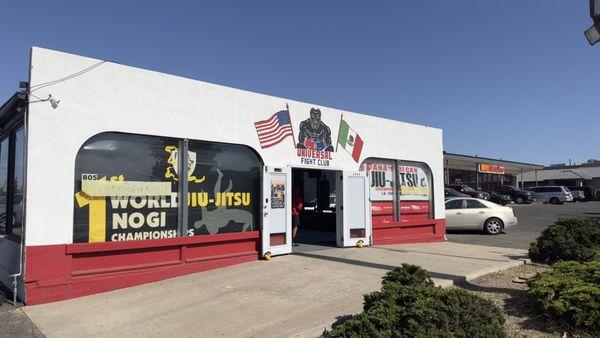 Universal Fight Club