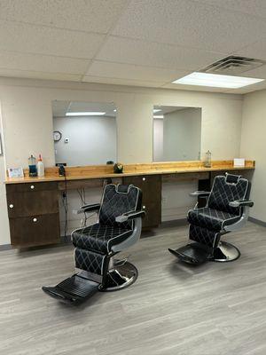 Hairlines Barber Shop