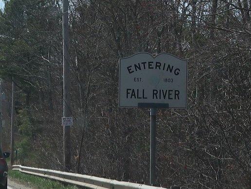 Entering Fall River on Route 177 from Westport.