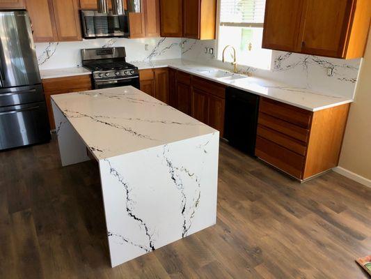 Quartz Kitchen Sink Run, Stove Run, and Island with Waterfall Ends