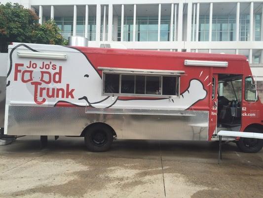 JoJo's Food Trunk