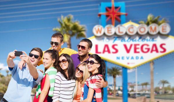 Roll Vegas Limousine