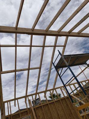 Manuel Ruiz Roofing & Construction