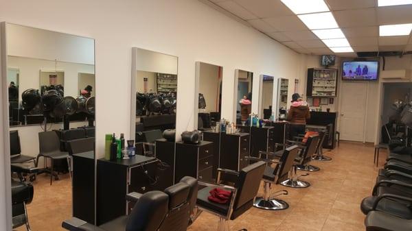 Clari's Beauty Salon