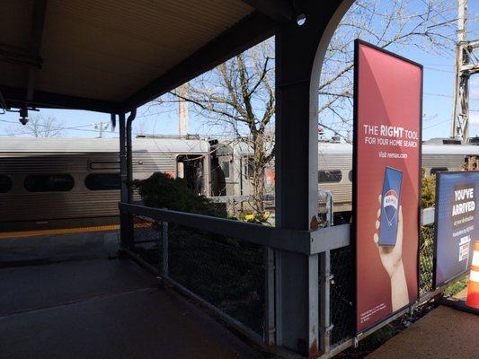 Arrow III electric multiple units