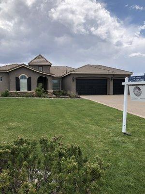 Sold
15180 Redmond Loop
$1,250,000