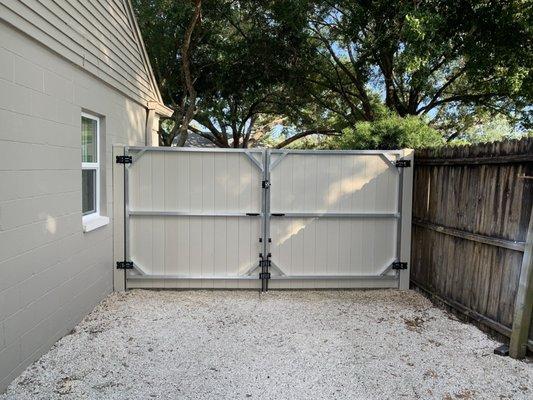 Vilo Fence