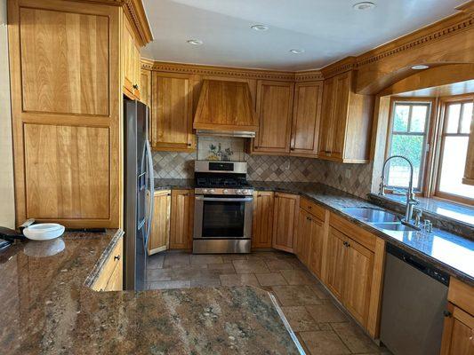 Yesenia Cleaning Services