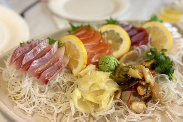 Pacific Fish Center & Restaurant