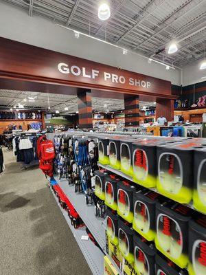 DICK'S Sporting Goods