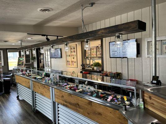 Madhouse Cannabis Farms