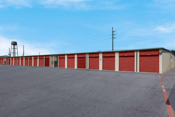 StorQuest Self Storage