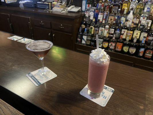 Manhattan & Strawberry Daiquiri !! Yum