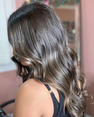 Lilly's Lovely Locks