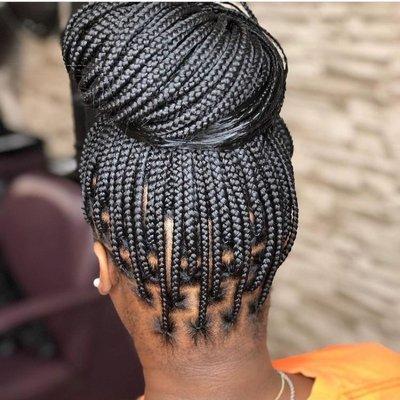 Tee Braids