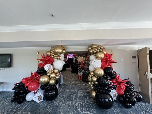 Casino Royale Deluxe Balloon Garlands $300