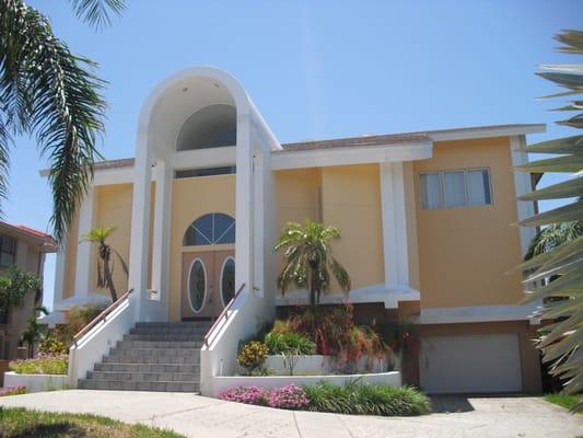 FOR SALE - 124 8th St E Tierra Verde, FL - $850,000