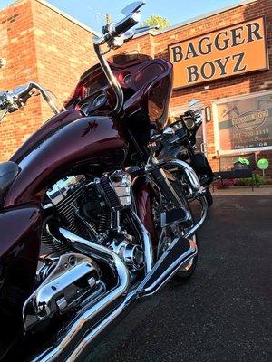 Professional service at Bagger Boyz Motorcycle Design Center