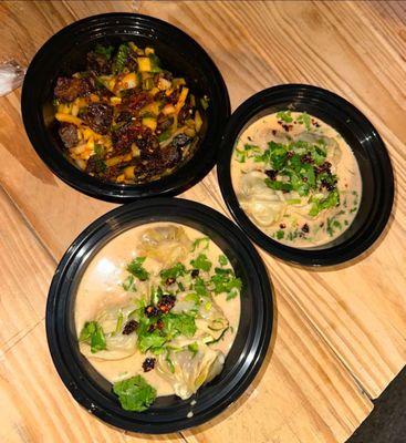 Curries And Momos Dessau