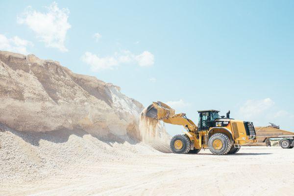 J & J Excavating & Materials