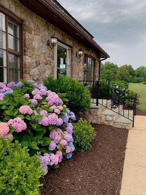 Historyland Memorial Park