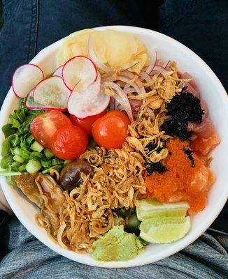 Make your own poke bowl