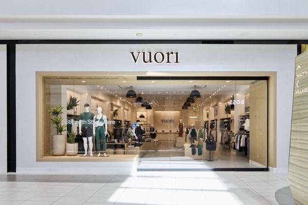Vuori Del Amo Front Store