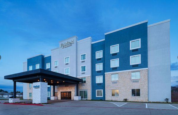 Fairfield by Marriott Inn & Suites Hillsboro