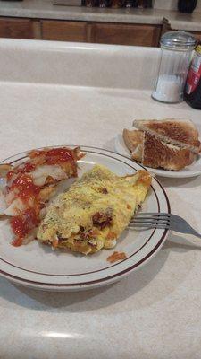 Bacon & Cheese Omelette with Home Fries and Toast